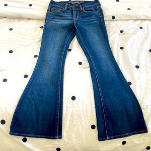 AE-Super flared jeans-Size 4 short